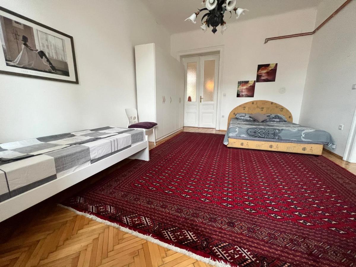 Apartman Happy Apartment Sarajevo Luaran gambar